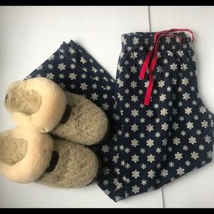 ✨Tommy Hilfiger women’s size small sleep pants